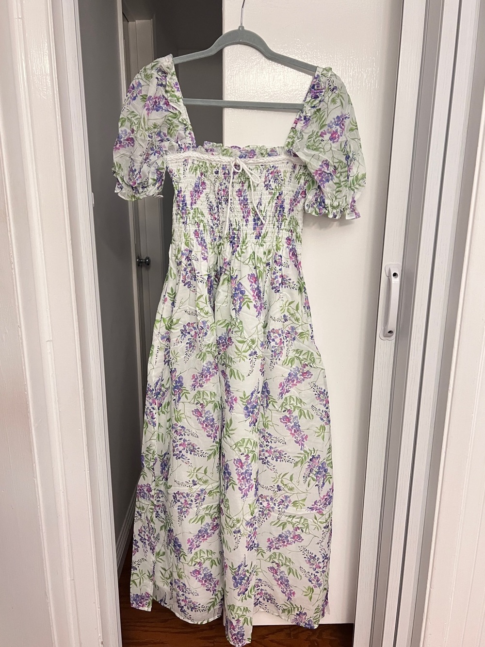 Hill house home The Scarlett Smocked Midi Dress Floral Square-Neck, S M L - Picture 3 of 5